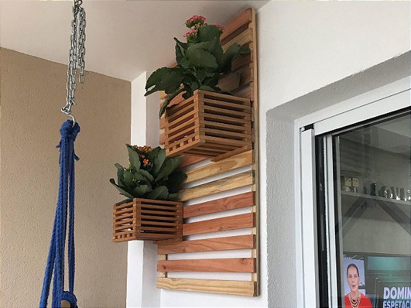 Estrado jardim vertical 50x80