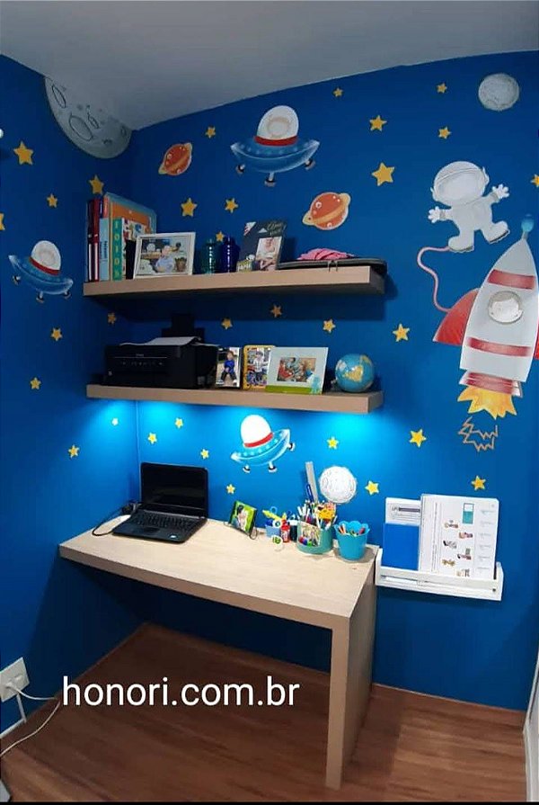 Mesa de Estudos Infantil - Adolescente