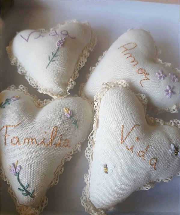 Lembrancinha coração 20cm (personalizável)