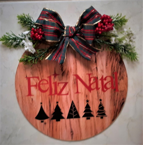 Guirlanda "Feliz Natal" em MDF