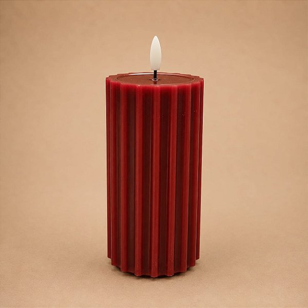 Vela Decorativa LED Vermelha Canelada – 15 x 7,5 cm