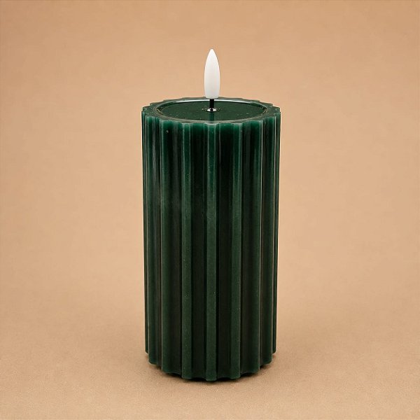 Vela Decorativa LED Verde Canelada – 12,5 x 7,5 cm