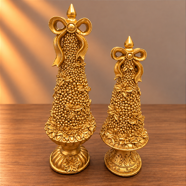 Árvore de Natal Dourada em Resina com Laço e Flores – 35 x 18 cm