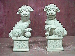 CACHORRO CHINÊS PAR - 0811