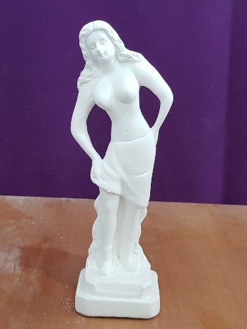 MARIA PADILHA 22CM - 2082