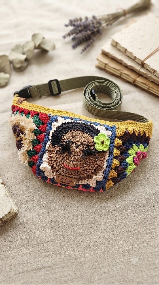 Pochete Frida Kahlo de croche