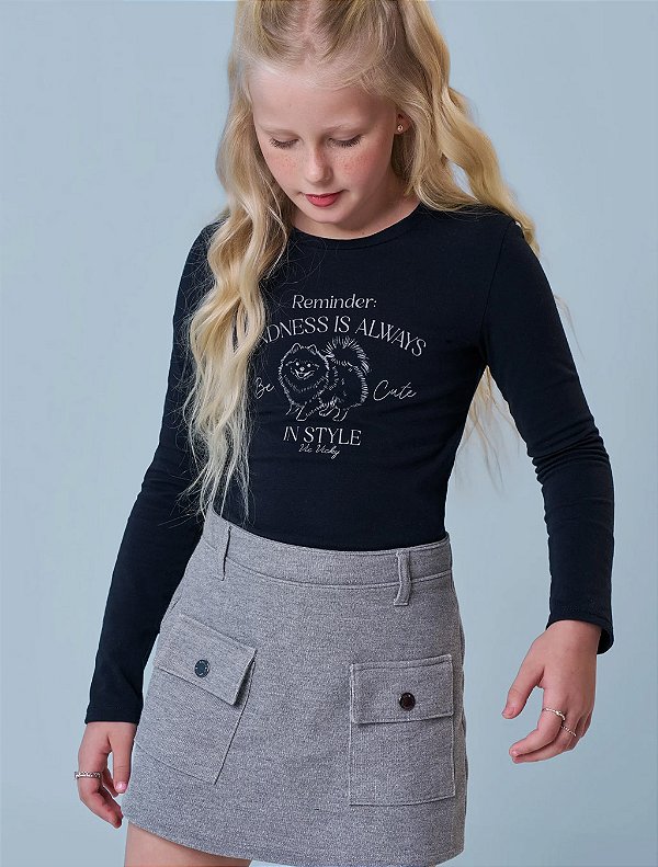 Conjunto shorts saia e blusa
