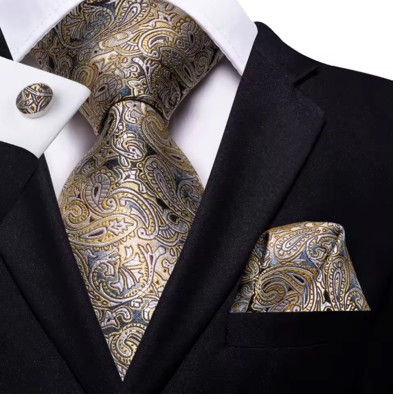 Kit Gravata Masculina em Seda Elegância com 3 itens para Festa Formatura Casamento Aniversário Igreja 0221