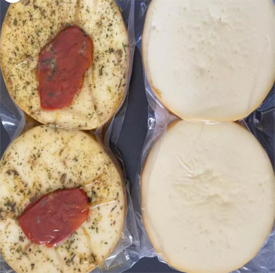 Queijo Provoleto e Queijo Trufado com Tomate Seco