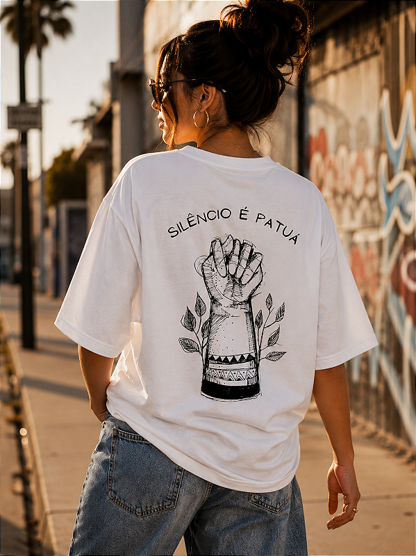 Camiseta Silêncio é Patuá