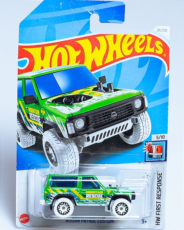 Hot Wheels Nissan Patrol Custom - First Response HTC89 1:64