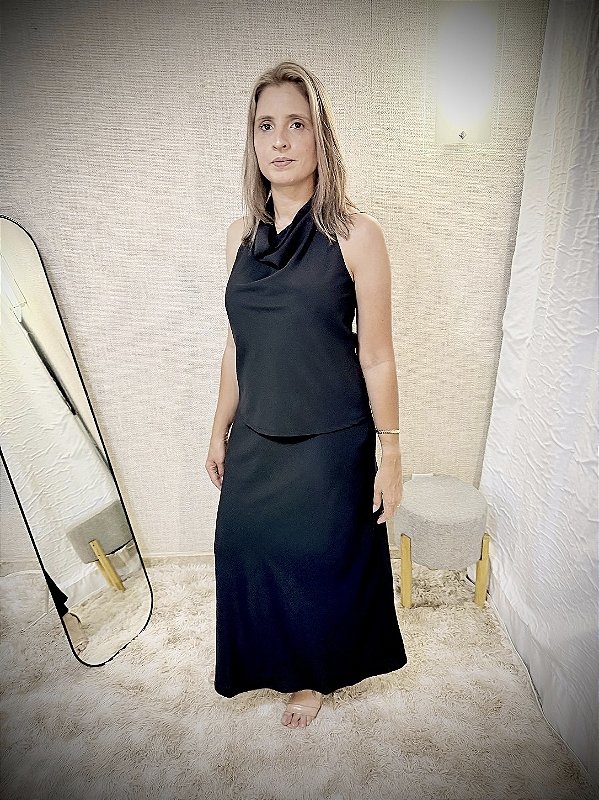 Saia Minimalista Laura Preta