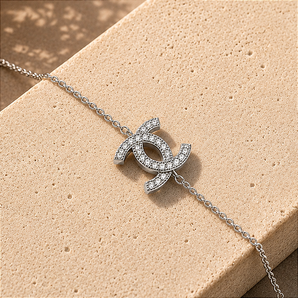 Pulseira de Prata 925 Logotipo Chanel com zircônias