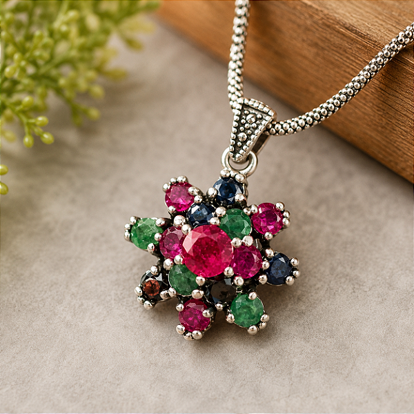 Pingente Flor de Prata 925 com Rubi Safira Esmeralda Bali