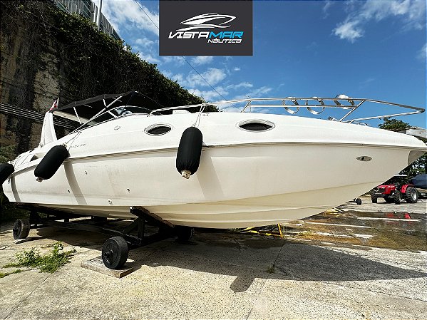 Lancha Magna 27.8 com Mercruiser 220hp Diesel