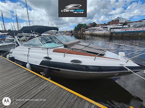 Lancha Triton 29.5 com motor novo