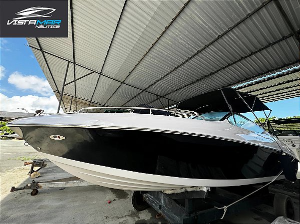 Lancha Magna 215 2013