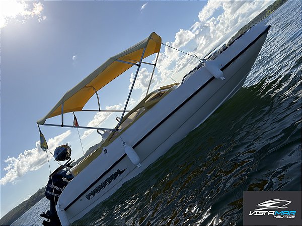 Lancha Phoenix 19 pés