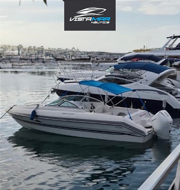 Lancha Phantom 24 pés com motor Mercury 200hp 4T 2019