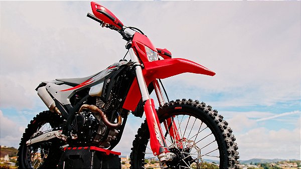 Moto de trilha MXF 270 FI 2026 4 tempos com partida elétrica - Zero Km