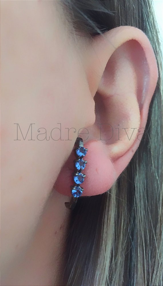 Brinco estilo Ear hook ródio negro com zircônia azul