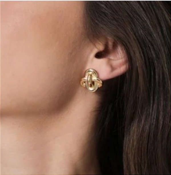 Brinco moderno banho de ouro estilo nó