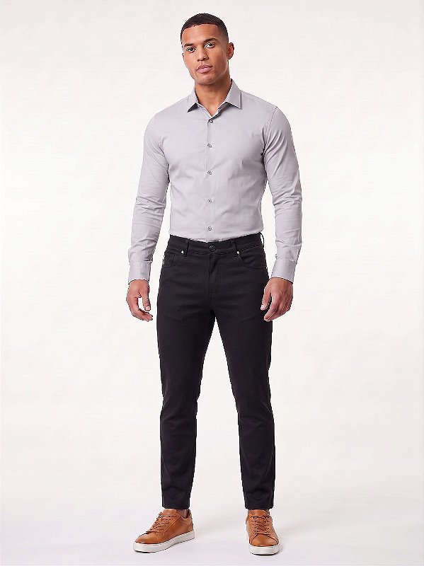 Calça Masculina em Brim com Bolso Faca – Conforto e Estilo