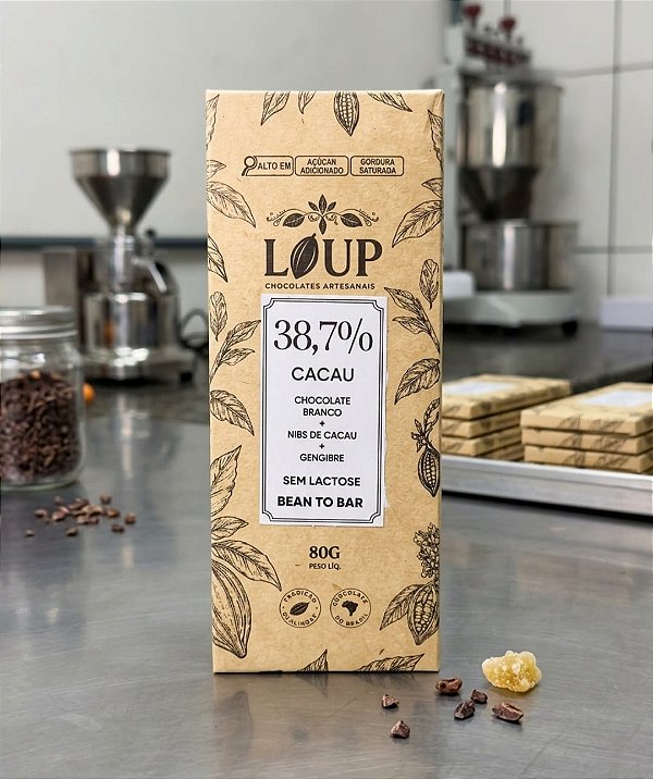 38,7% CACAU, CHOCOLATE BRANCO VEGANO + NIBS DE CACAU + UM TOQUE DE GENGIBRE