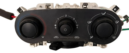 Comando Ar Condicionado Fiat Strada 2025 Seminovo Original