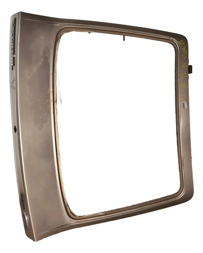 Tampa Traseira Porta Malas Ford Escort Quadrado Sem Detalhe Marrom
