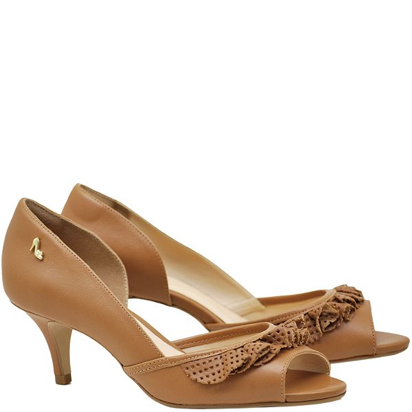 sapato peep toe salto medio