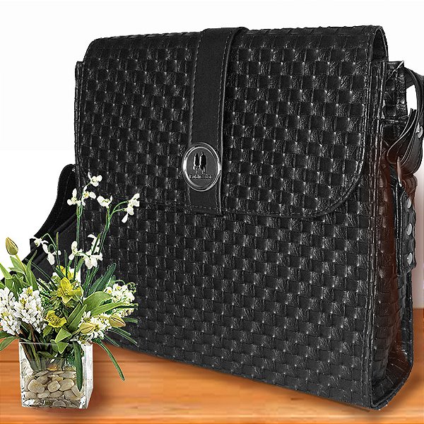 Bolsa Feminina Alça Transversal Pequena c/espaço água - Tressê Preto