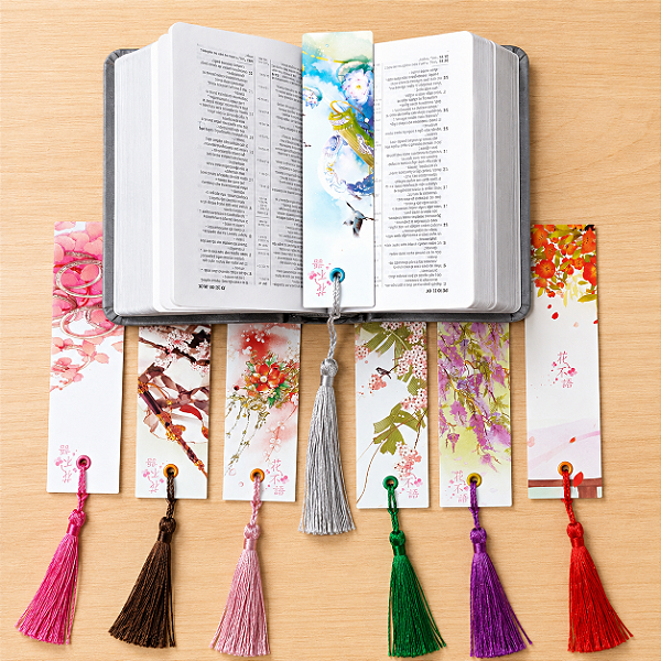 Marcador de página Flores com Tassel e ilhos
