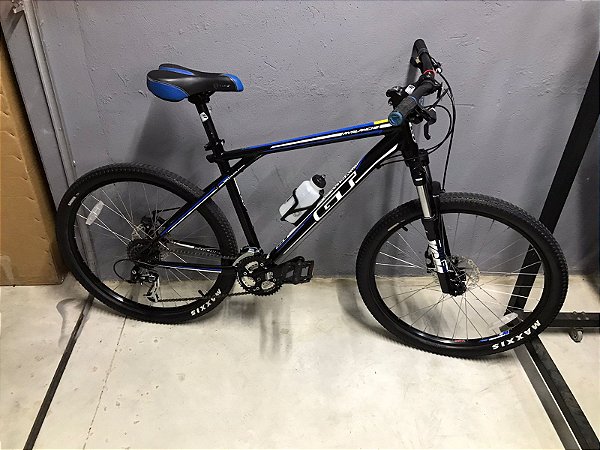 BICICLETA USADA GT AVALANCHE ARO 26'' QUADRO L