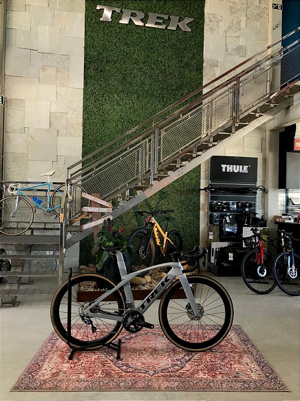 BICICLETA USADA MADONE SLR