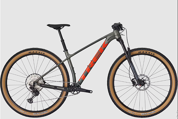BICICLETA TREK PROCALIBER 8 2026