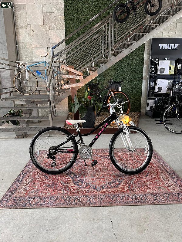 BICICLETA USADA TREK MT220 ARO 24