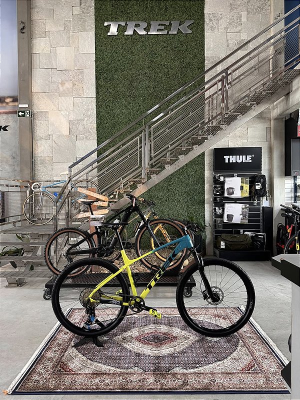 BICICLETA USADA TREK XCALIBER 9