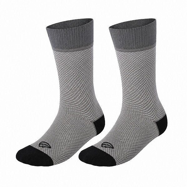 Meia ciclismo corrida Mauro Ribeiro Carbon refletiva noturna
