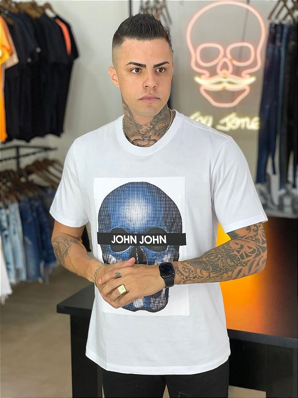 Camiseta Branca Skull Com Escritas - John John