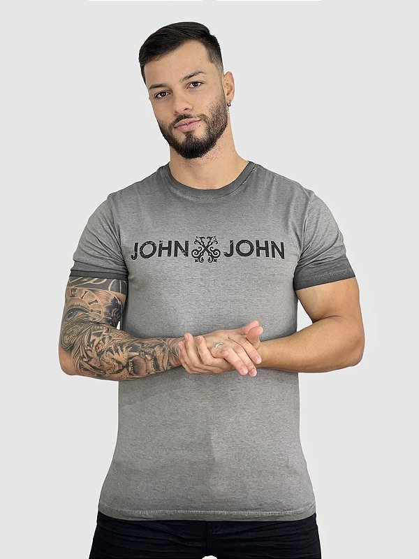 Camiseta Cinza Escuro Básica Escritas - John John
