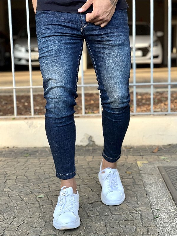 Calça Jeans Masculina Cropped Super Skinny Escura Básica Sem Rasgo