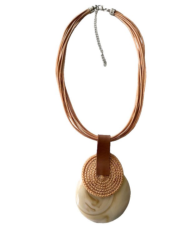 Colar Moçambique Casual com Pingente em Resina