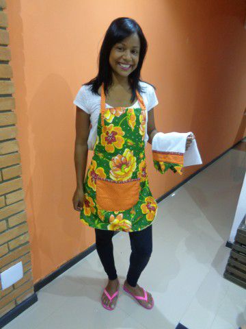 Kit Avental de Chita e Pano de Prato