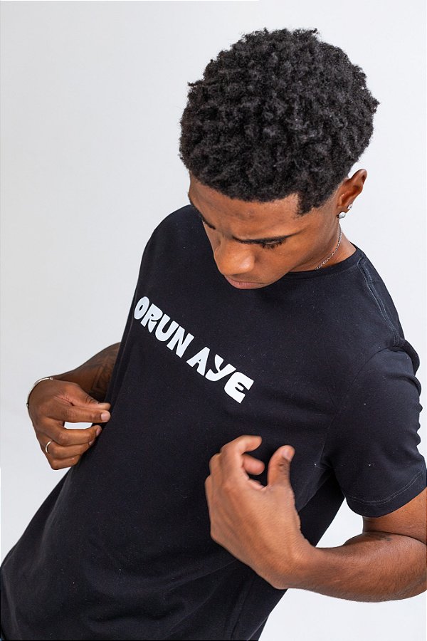 Camiseta OrunAye “Realeza Ancestral” – Estilo Afro Premium