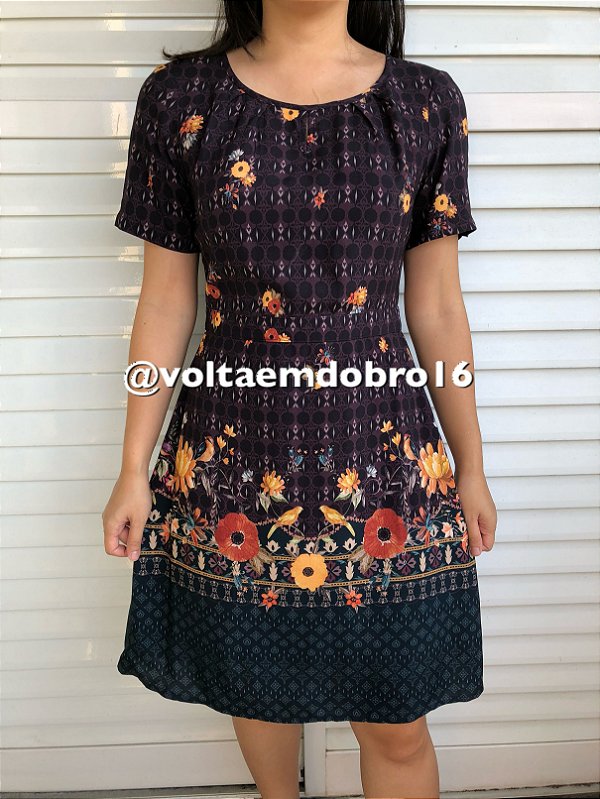 vestidos com barrados estampados