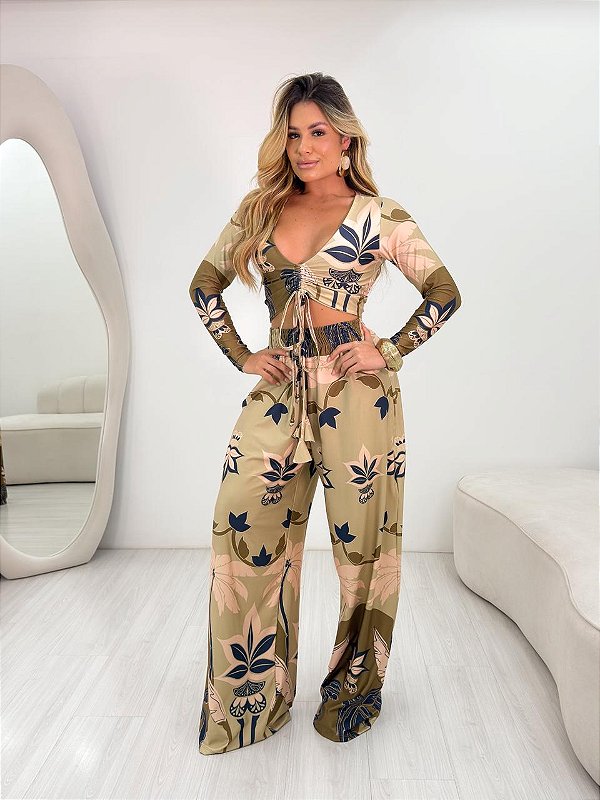 Conjunto Lais