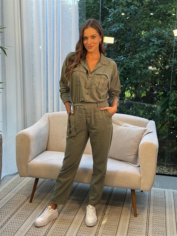 Macacão Feminino Sarja com Faixa Militar