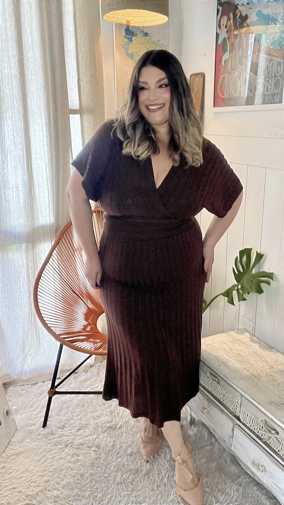 Saia Midi Plissada Longuete