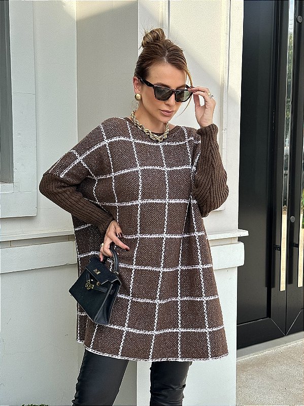 Poncho Cambridge